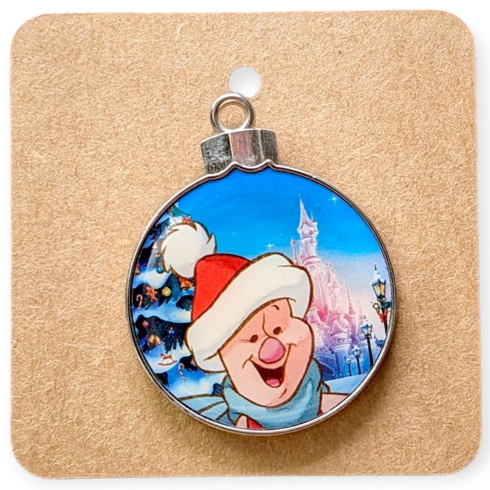 Winnie the Pooh Disney Advent Pin: Piglet Christmas Ornament - Picture 4 of 4